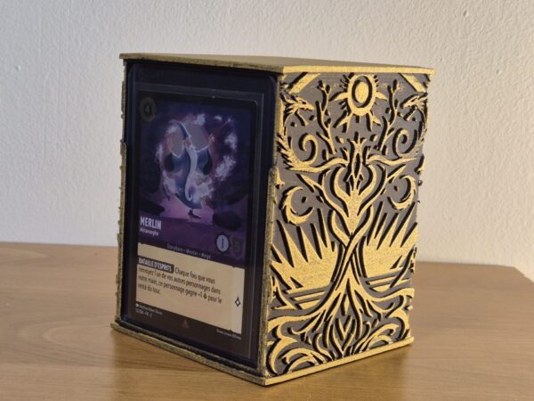 Deck box "Ouroboros Haven" - Elegance and protection with top loader and card rack
